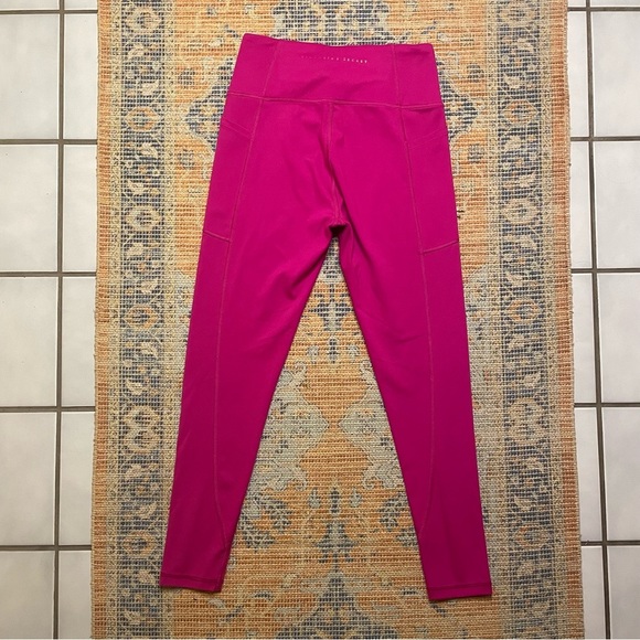 Victoria’s Secret High Waist Incredible Essential 7/8 Legging Sz 6 Pink/Fuchsia - Picture 6 of 7